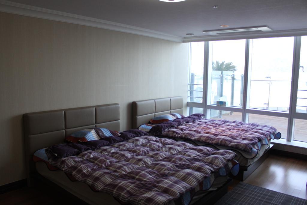 Austin Guesthouse Puszan Szoba fotó